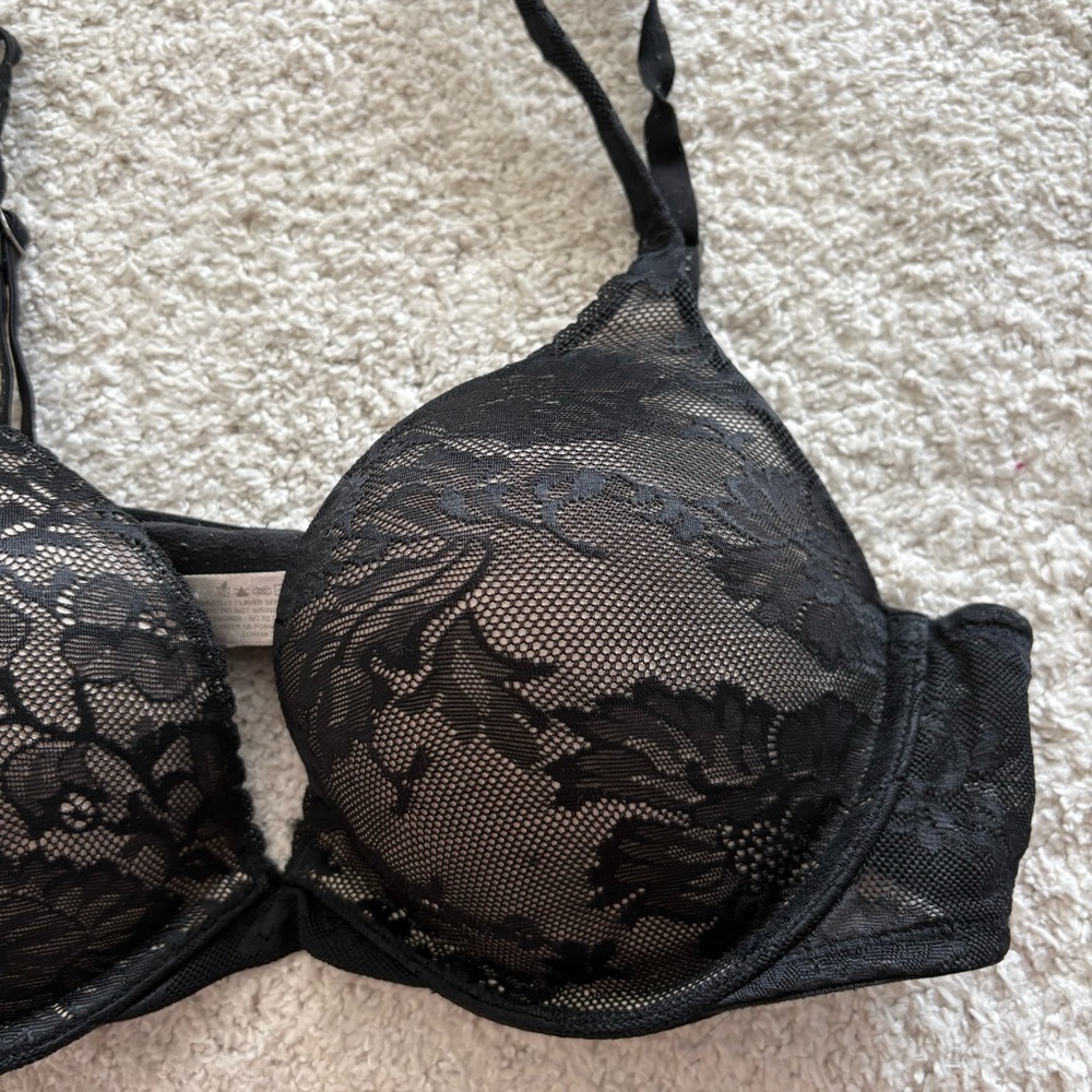 Victoria's Secret Body by Victoria Push Up Black Lace Bra - Picture 2 of 13